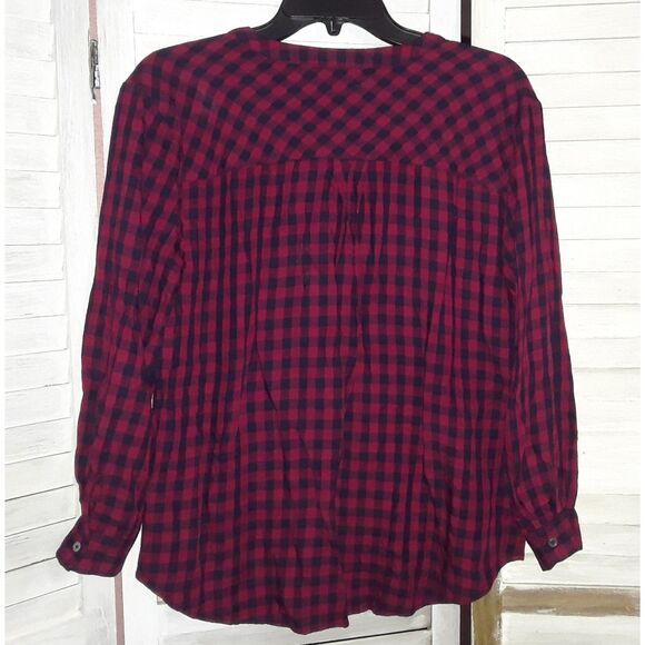 Joie Women's Blouse Size Small Hi-Low Henley Light Weight Flannel Red Black - Picture 2 of 6
